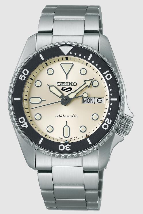 Seiko 5 Sports SKX Midi Mono SRPK31K1 Replica Watch